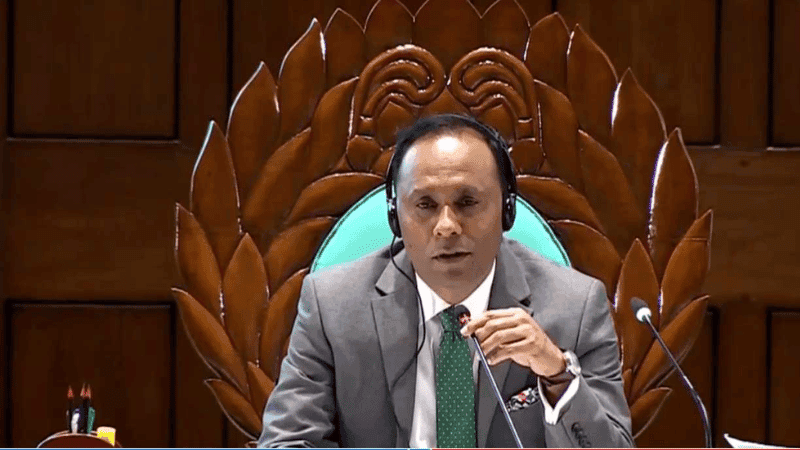 'আস্তে আস্তে কথা বলুন, প্লিজ'—সংসদে মন্ত্রী-প্রতিমন্ত্রীকে ডেপুটি স্পিকার