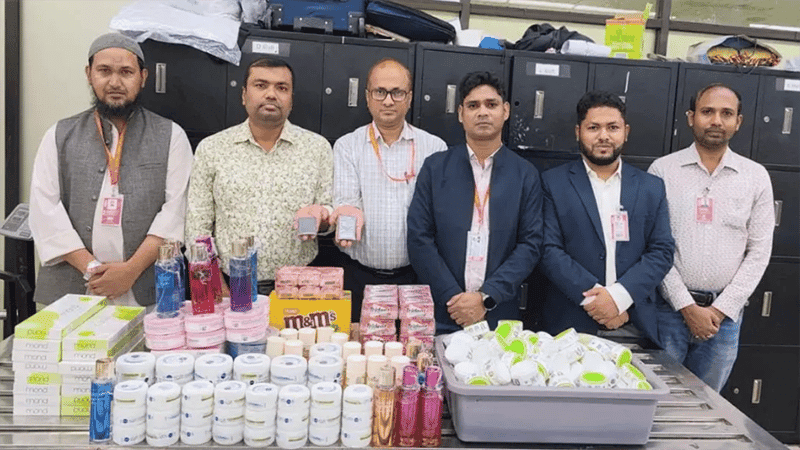 শাহজালালে বিমানবন্দরে নিষিদ্ধ ক্রিম, তরল সোনাসহ প্রায় ৩ কোটি টাকার অবৈধ পণ্য জব্দ
