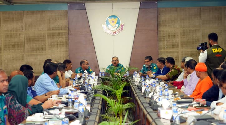 উৎসবমুখর পরিবেশে শারদীয় দুর্গাপূজা অনুষ্ঠিত হবে: ডিএমপি কমিশনার