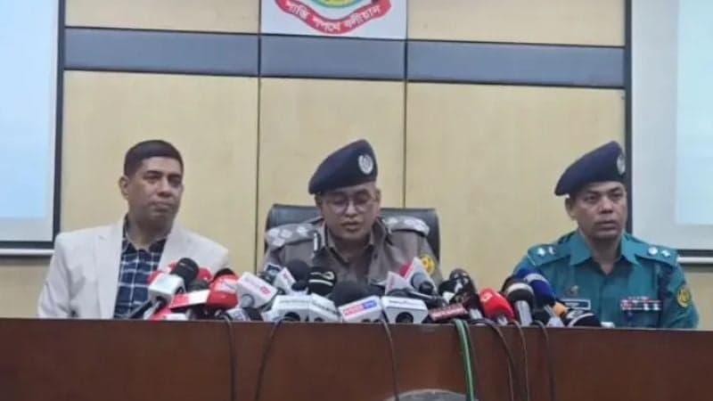 শুটার ফয়সাল ও আলমগীর ভারতে পালিয়ে গেছে: পুলিশ 