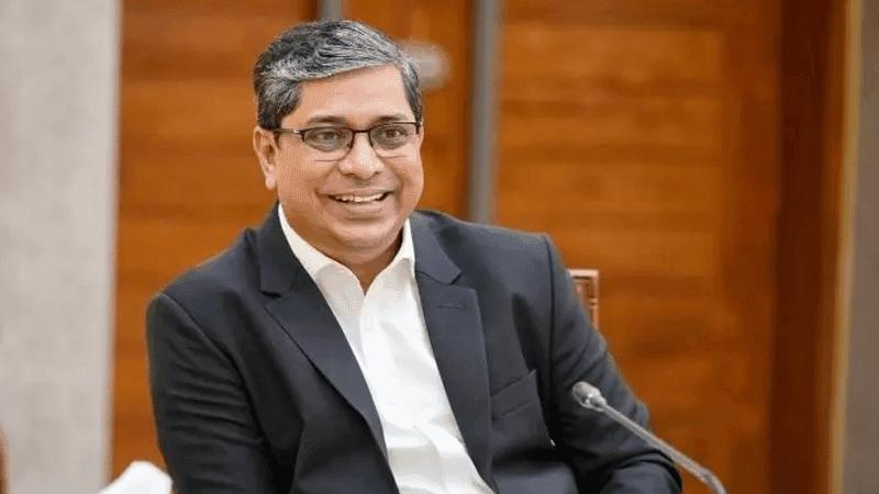 ফুটবল দল গঠন না করলে এমপিও স্থগিত করা হবে: প্রতিমন্ত্রী