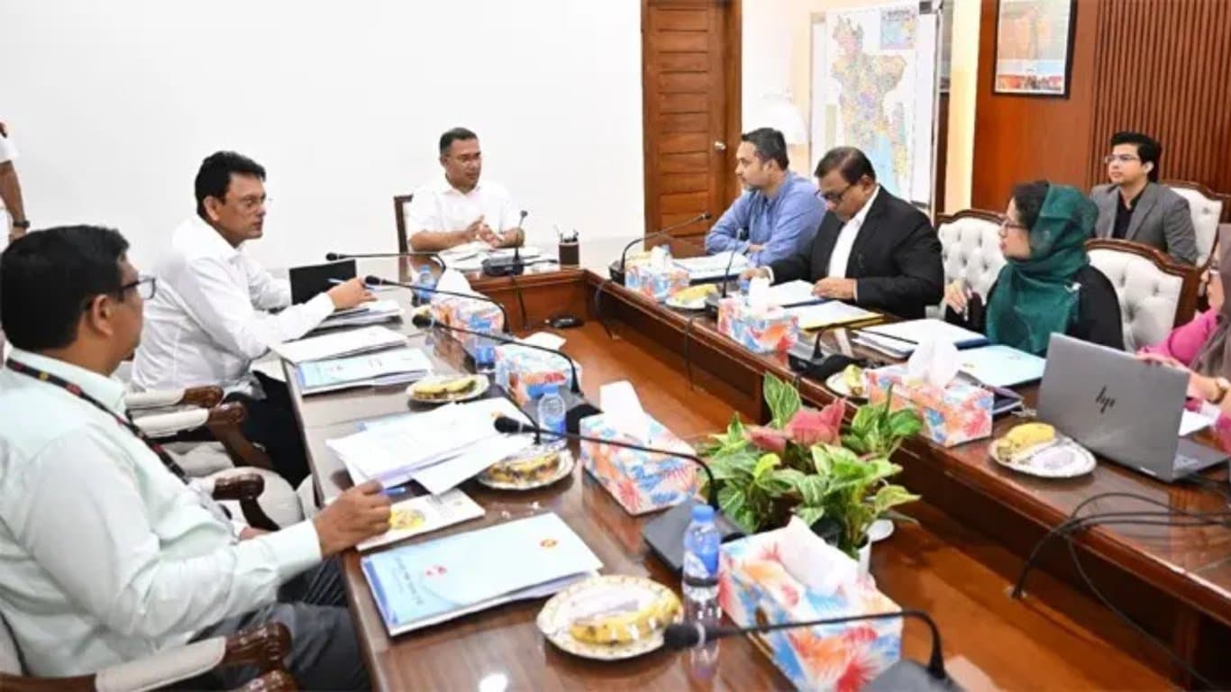 মেয়েদের সর্বজনীন উপবৃত্তি ফের চালুর সম্ভাবনা যাচাইয়ের নির্দেশ