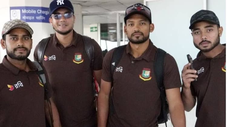 ঘরে ফিরলেন টাইগাররা