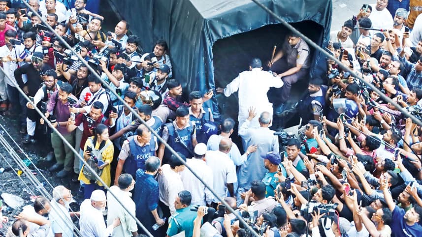 জাসদ কার্যালয় থেকে আটক ২৭ জন কারাগারে