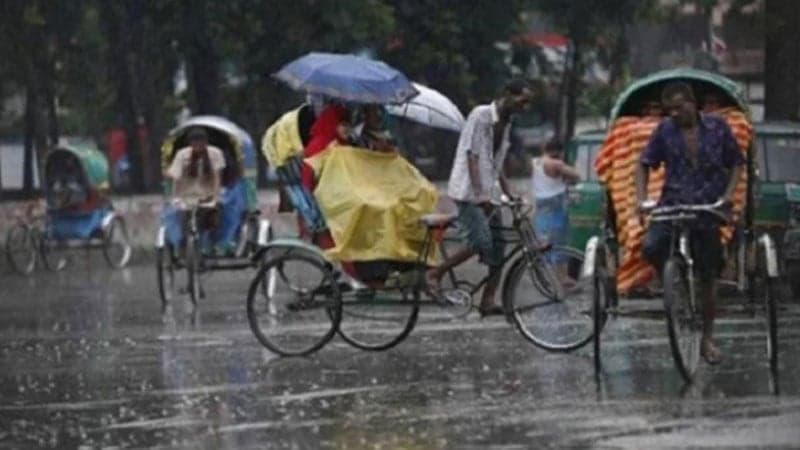 ঢাকায় বৃষ্টির সম্ভাবনা কম, বাড়তি আর্দ্রতায় বাড়তে পারে অস্বস্তিকর গরম