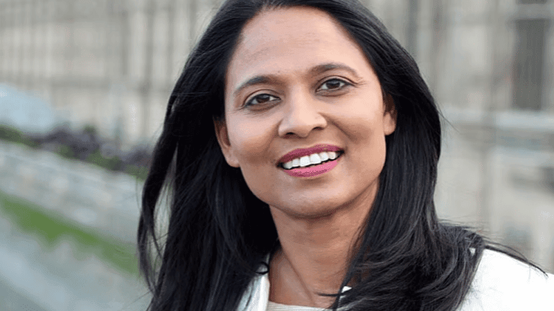 সমালোচনার মুখে যুক্তরাজ্যের ‘হোমলেসনেস মিনিস্টারের’ পদ ছাড়লেন রুশনারা