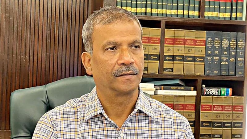 বাংলাদেশি শ্রমিকদের জন্য মাল্টিপল-এন্ট্রি ভিসা দেবে মালয়েশিয়া সরকার: আসিফ নজরুল