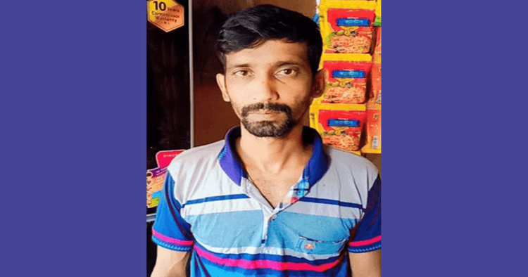 দোকানে পেট্রল বোমা নিক্ষেপ, বাইরে বের হতেই মুদি দোকানিকে কুপিয়ে হত্যা