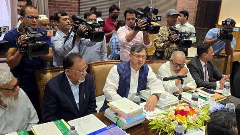 যে সংস্কারে জাতির কল্যাণ হয় সেটিই বিবেচনা করা হবে: সালাহউদ্দিন