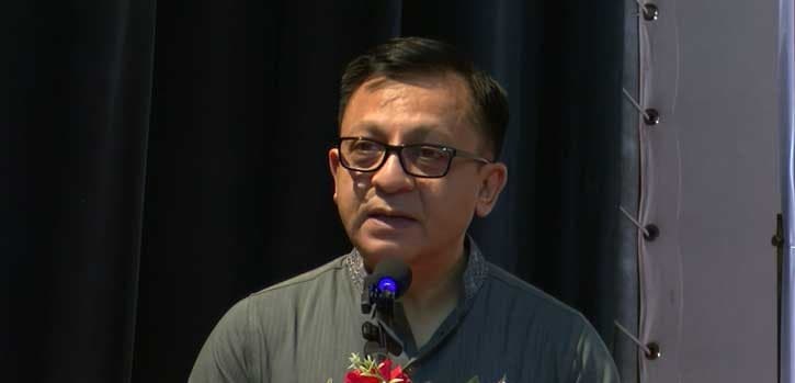 জ্বালানি সংকট কাটাতে আরও সময় লাগবে: বাণিজ্যমন্ত্রী