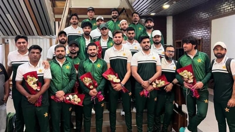 বাংলাদেশের বিপক্ষে টেস্ট খেলতে ঢাকায় পাকিস্তান ক্রিকেট দল