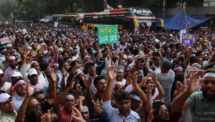 প্রাথমিক শিক্ষকদের মঙ্গলবারও পূর্ণদিবস কর্মবিরতি, স্থগিত বার্ষিক পরীক্ষা 