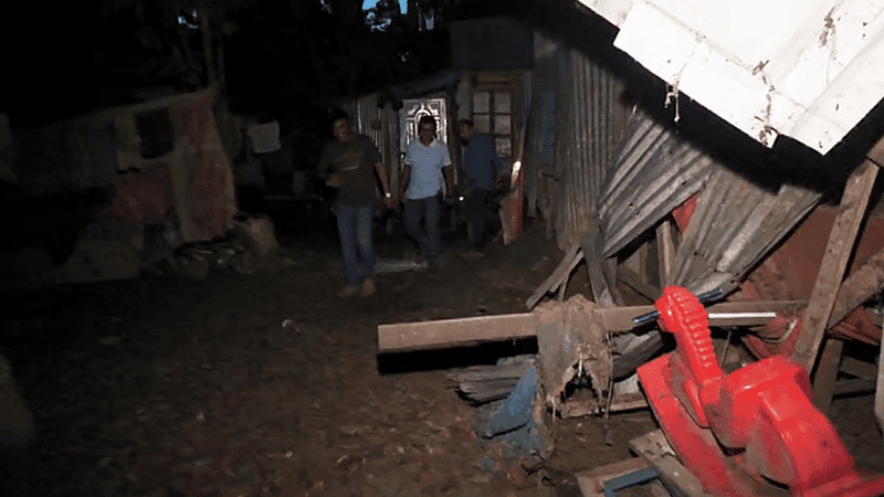 মাদারীপুরে পরিত্যক্ত ঘরে হাতবোমা বিস্ফোরণ, আতঙ্কে এলাকাবাসী