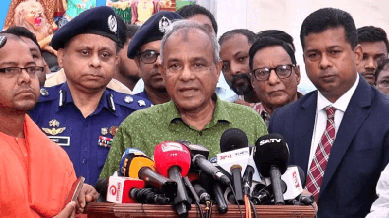 এবারের  দুর্গাপূজায় নিরাপত্তার কোনো ঝুঁকি নেই: স্বরাষ্ট্র উপদেষ্টা