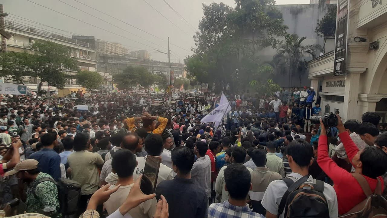 সাত কলেজের শিক্ষার্থীদের নতুন আন্দোলন কর্মসূচির ঘোষণা