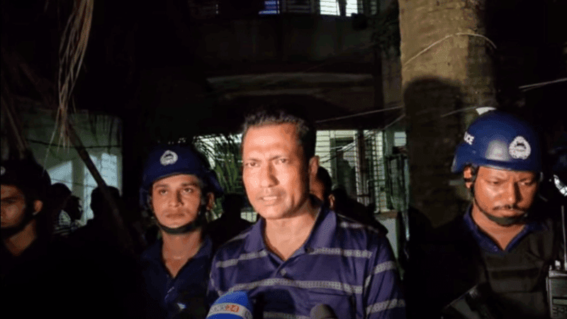 সাভারে তিনতলা ভবনে সিটিটিসির অভিযান, এখন পর্যন্ত যা যা উদ্ধার হলো