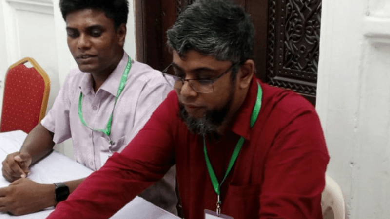 কার্জন হলের পোলিং অফিসারকে প্রত্যাহার