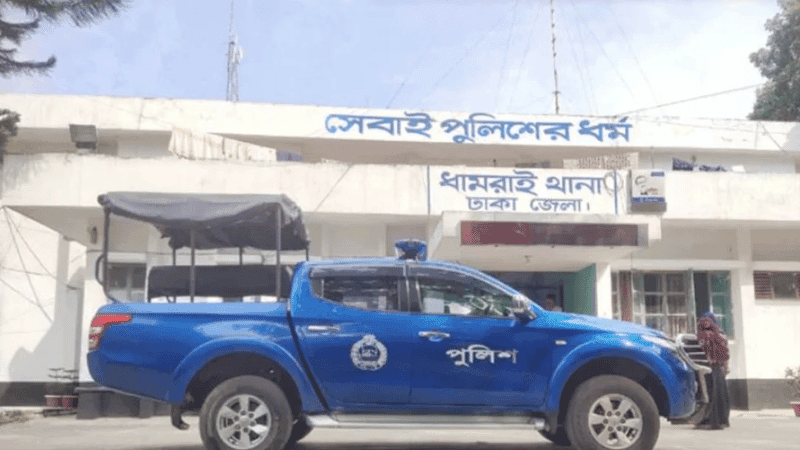 যুবলীগ কর্মীকে ধরতে বাসায় অভিযান, না পেয়ে বাবাকে গ্রেপ্তার