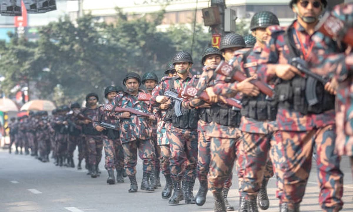 দুর্গাপূজার নিরাপত্তায় ৪৩০ প্লাটুন বিজিবি মোতায়েন
