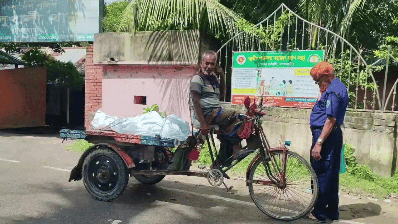 ফেসবুক স্ট্যাটাসের জেরে কৃষককে পিটিয়ে হত্যার অভিযোগ, নারী আটক