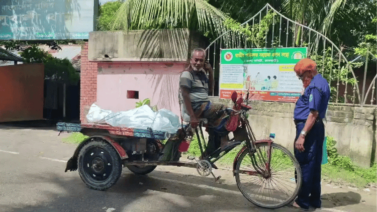 ফেসবুক স্ট্যাটাসের জেরে কৃষককে পিটিয়ে হত্যার অভিযোগ, নারী আটক