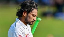 টেস্ট অধিনায়কত্ব ছাড়লেন শান্ত