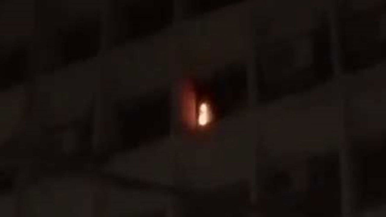 রাজধানীর টিসিবি ভবনের আগুন নিয়ন্ত্রণে