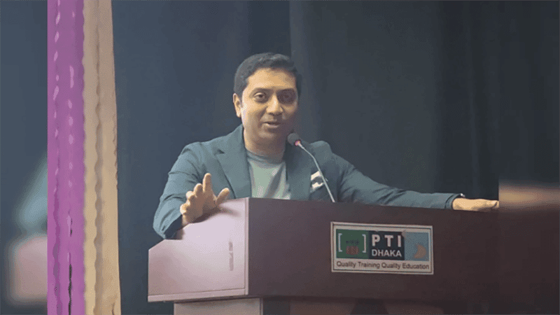 নতুন কারিকুলামে শ্রবণ ও কথন দক্ষতায় বিশেষ গুরুত্ব দেওয়া হবে: ববি হাজ্জাজ