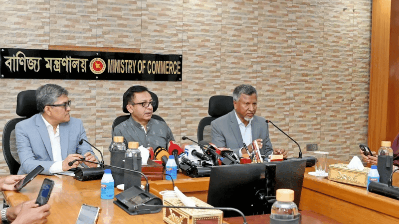 বাজারে চাল ও নিত্যপণ্যের দাম স্থিতিশীল: বাণিজ্যমন্ত্রী