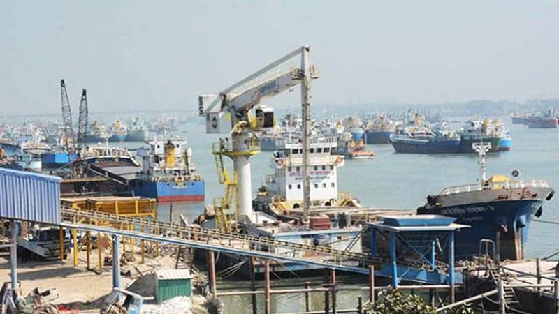 চট্টগ্রাম বন্দরের পরিচালনায় বিদেশি প্রতিষ্ঠান নিয়োগের চিন্তা সরকারের