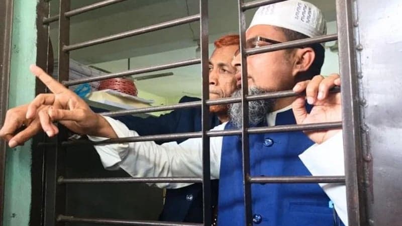 সিলেট ও সুনামগঞ্জে মনোনয়ন প্রত্যাহার ঠেকাতে জামায়াত প্রার্থীকে তালাবদ্ধ