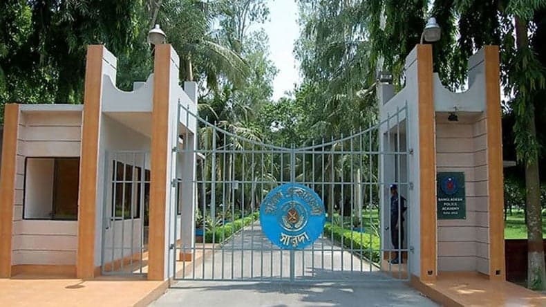 পুলিশ একাডেমি থেকে ‘নিখোঁজ’ অভিযুক্ত ডিআইজি