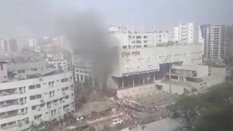 আগারগাঁওয়ে মুক্তিযুদ্ধ জাদুঘরের আগুন, পুঁড়ল জেনারেটর রুম