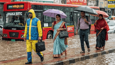বৃষ্টি, জ্যাম ও জলাবদ্ধতা: ঢাকার অফিসযাত্রীদের জন্য দরকারি টিপস
