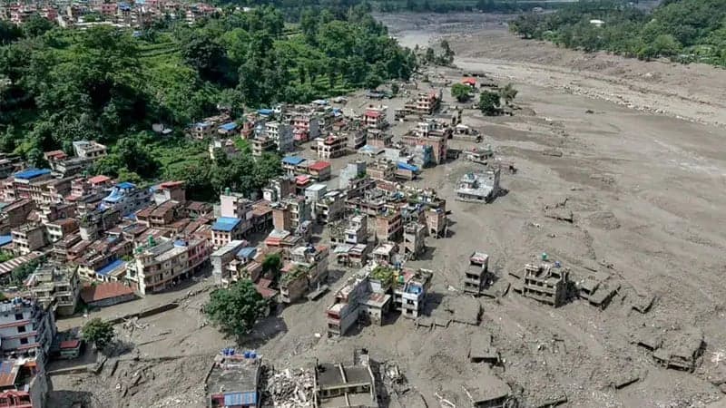 নেপালে দ্বিতীয় দফা জলোচ্ছ্বাসের আশঙ্কা
