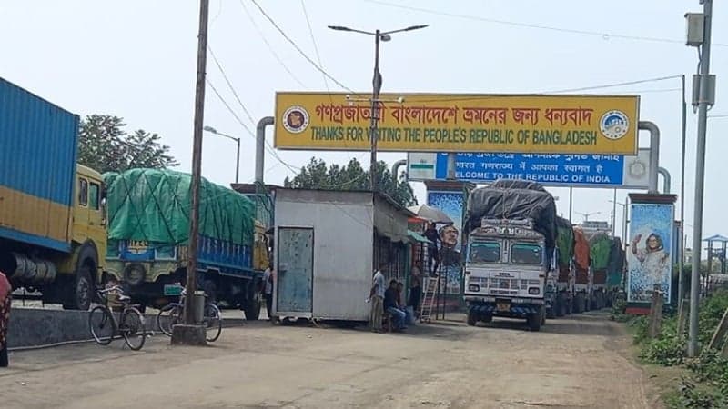 অকেজো স্ক্যানারে বেনাপোলে বাড়ছে মাদক চোরাচালান 