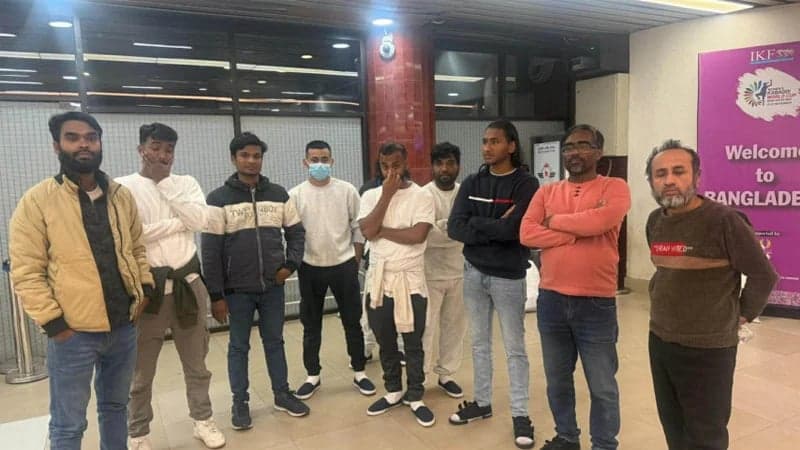 আরও ৩১ বাংলাদেশিকে ফেরত পাঠাল যুক্তরাষ্ট্র