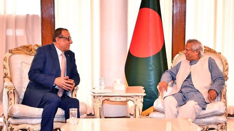 প্রধান উপদেষ্টার সঙ্গে ফিলিস্তিনের রাষ্ট্রদূতের সৌজন্য সাক্ষাৎ