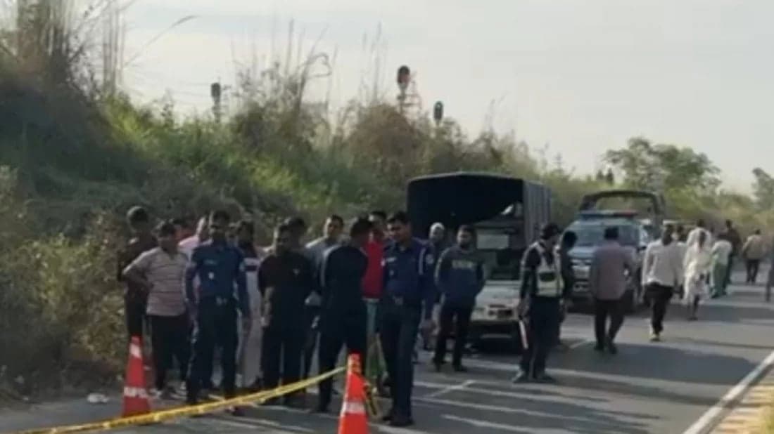 ঢাকা-মাওয়া মহাসড়কে অজ্ঞাতপরিচয় তরুণীর গুলিবিদ্ধ মরদেহ উদ্ধার