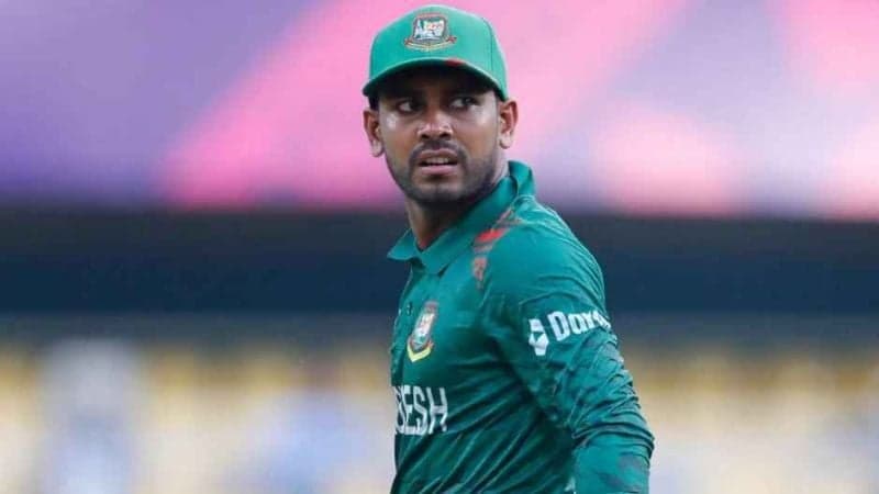 বাংলাদেশের টি-টোয়েন্টি দলে ফিরলেন মিরাজ