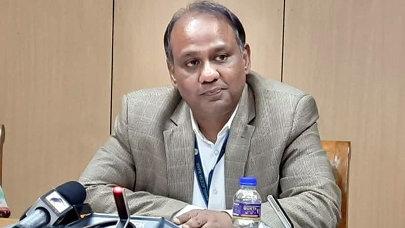 পদত্যাগ করেছেন বাংলাদেশ ব্যাংকের সাবেক মুখপাত্র মেজবাউল হক