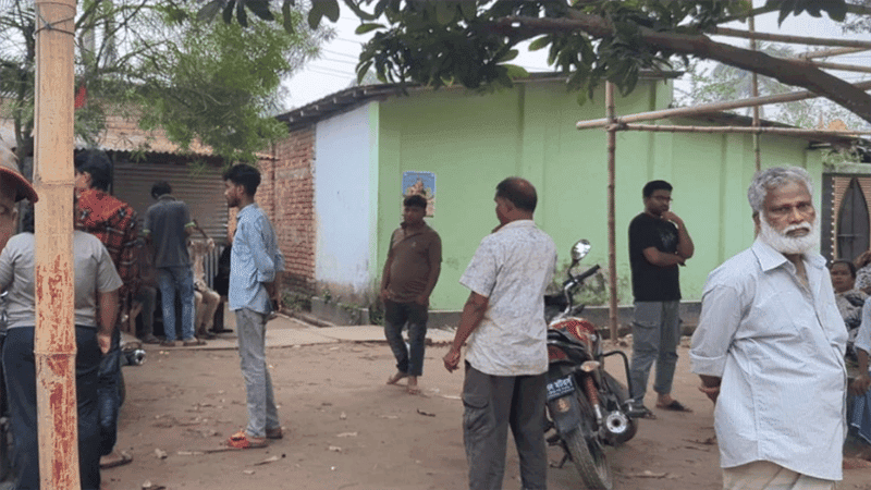 দিনাজপুরে আগুনে পুড়ে স্বামী-স্ত্রীর মৃত্যু