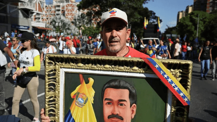 ভেনেজুয়েলায় মাদুরো দম্পতির মুক্তির দাবিতে বিক্ষোভ