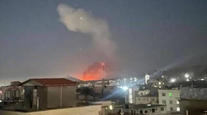 আফগানিস্তানের বিরুদ্ধে ‘প্রকাশ্য যুদ্ধ’ ঘোষণা পাকিস্তানের