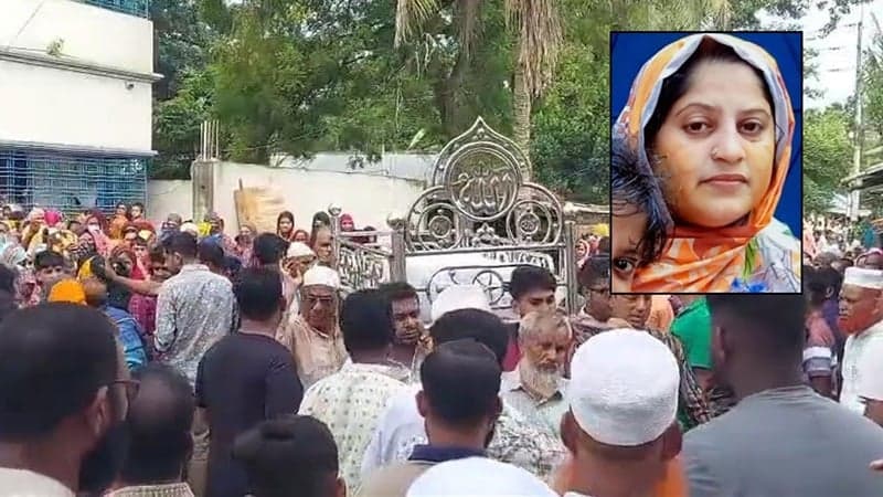 স্কুল থেকে মেয়েকে আনতে গিয়ে বিমান দুর্ঘটনায় মায়ের মৃত্যু