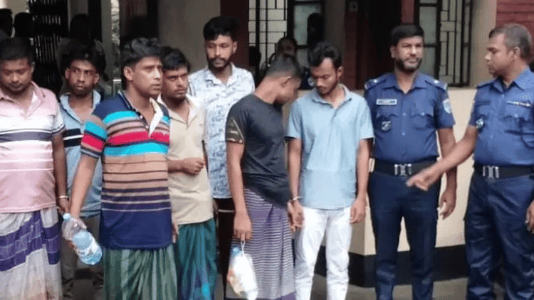 প্রেমিকের কাছ থেকে কিশোরীকে তুলে নিয়ে ধর্ষণের অভিযোগ, গ্রেপ্তার ৬