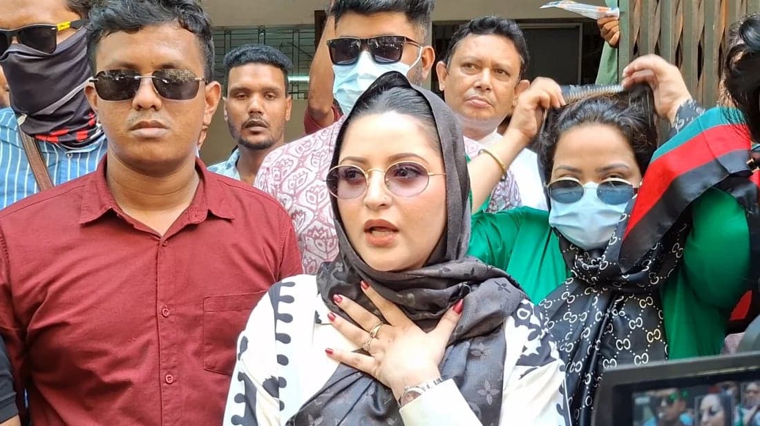 পাঁচ বছর ধরে মেন্টাল টর্চার, মামলার দ্রুত সমাধান চাই: আদালতে পরীমনি