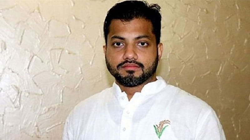 ঢাকা-৬ আসন থেকে প্রতিদ্বন্দ্বিতা করবেন ইশরাক হোসেন