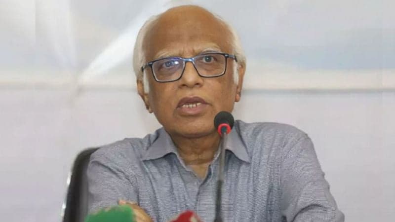 বিদেশে আর বিনামূল্যের বই ছাপানো হবে না: শিক্ষা উপদেষ্টা