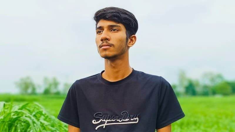 সিরাজগঞ্জে কলেজছাত্রকে কুপিয়ে হত্যা